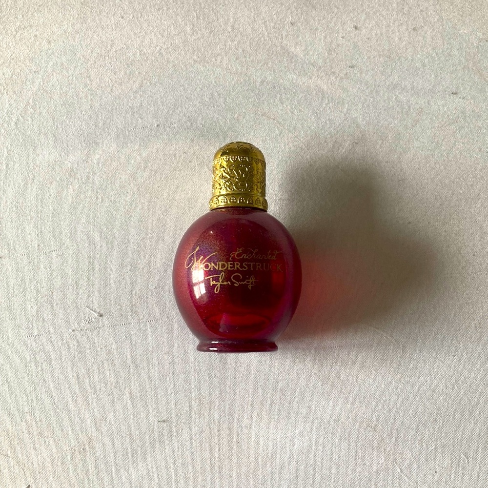 enchanted wonderstruck by taylor swift